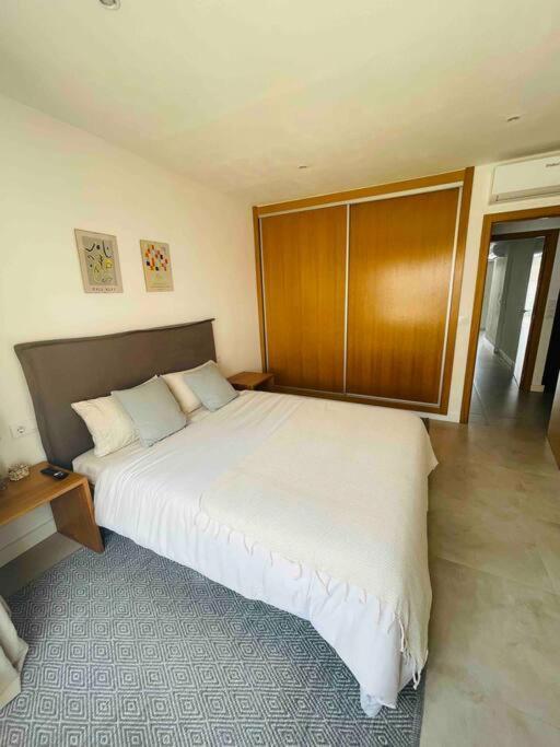 Attic Apartment In Old Town Дения Екстериор снимка